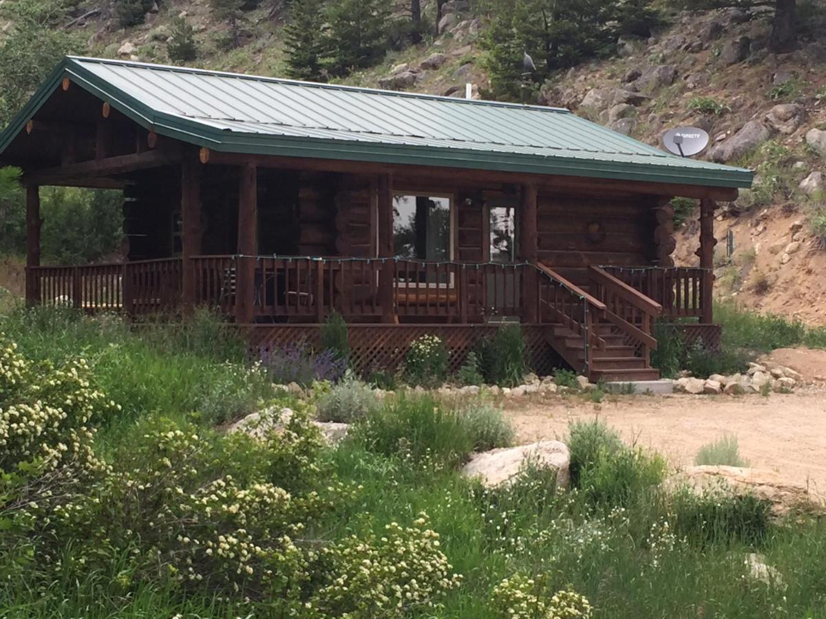 ريد لودج Two Bears Inn Bed & Breakfast المظهر الخارجي الصورة