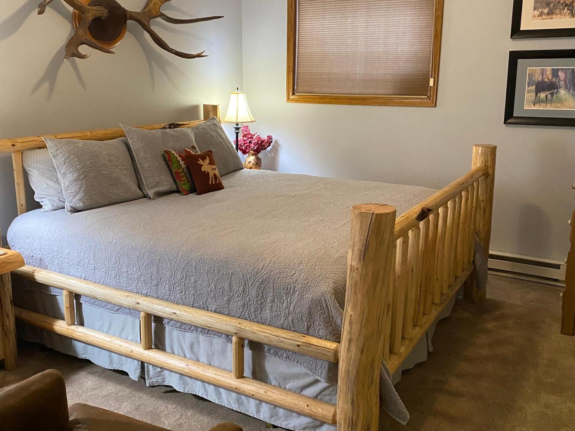 ريد لودج Two Bears Inn Bed & Breakfast المظهر الخارجي الصورة