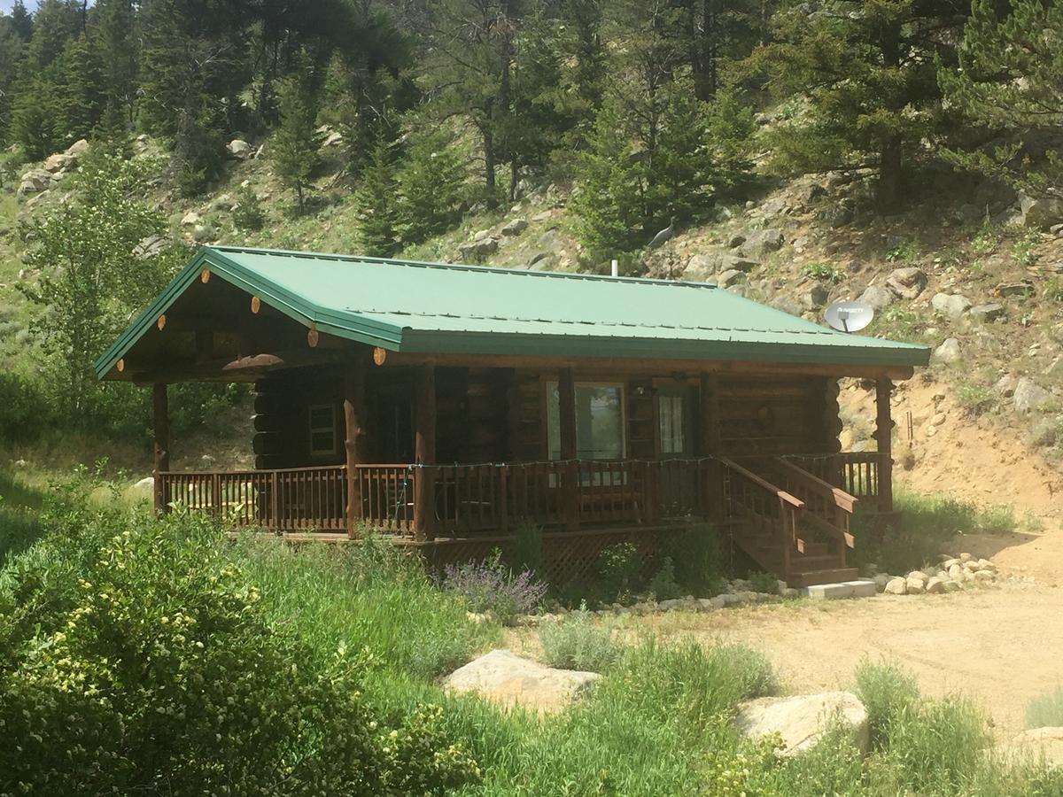 ريد لودج Two Bears Inn Bed & Breakfast المظهر الخارجي الصورة