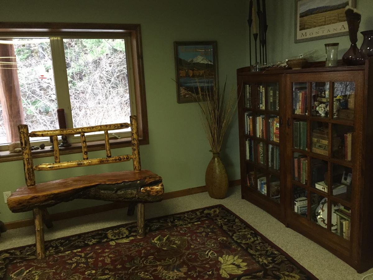 ريد لودج Two Bears Inn Bed & Breakfast المظهر الخارجي الصورة