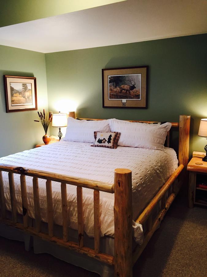 ريد لودج Two Bears Inn Bed & Breakfast المظهر الخارجي الصورة